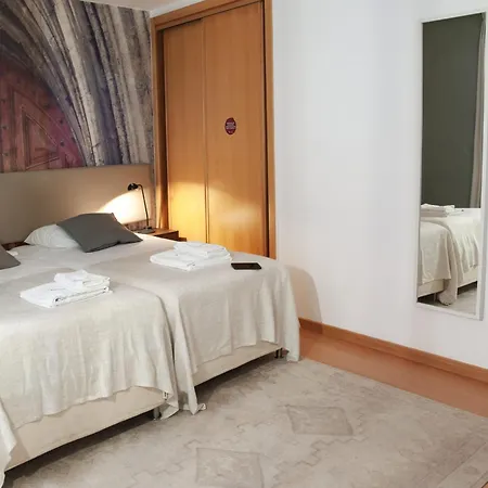 Flh Liberdade Terrace * Lizbona